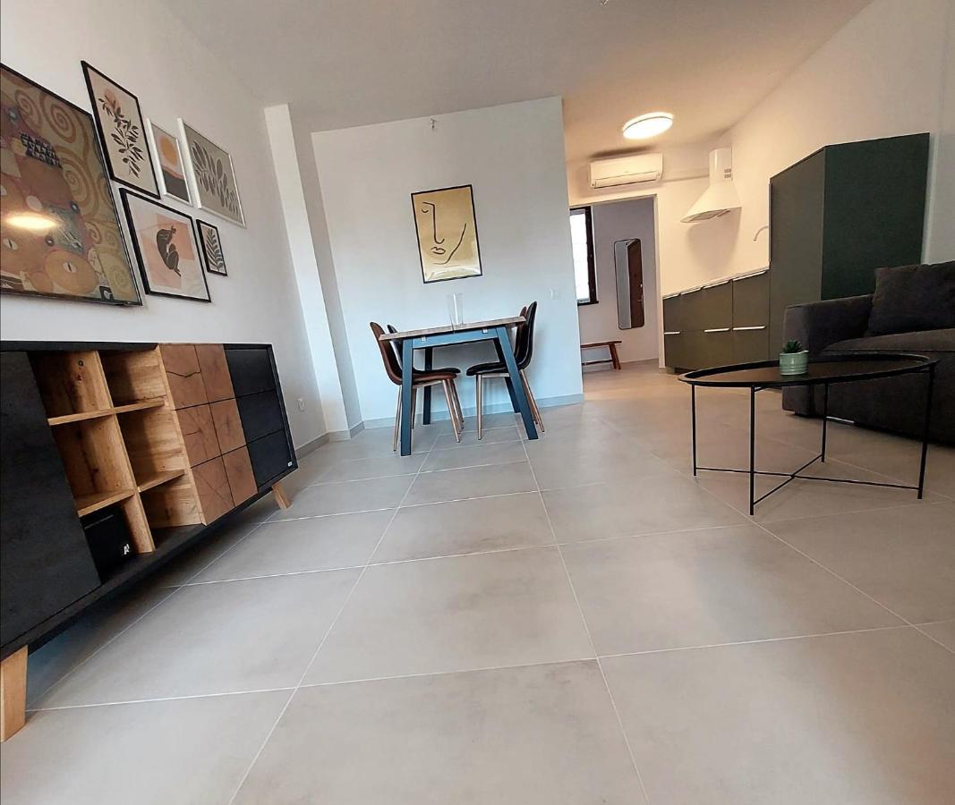 Sidro Apartment Porec Bagian luar foto